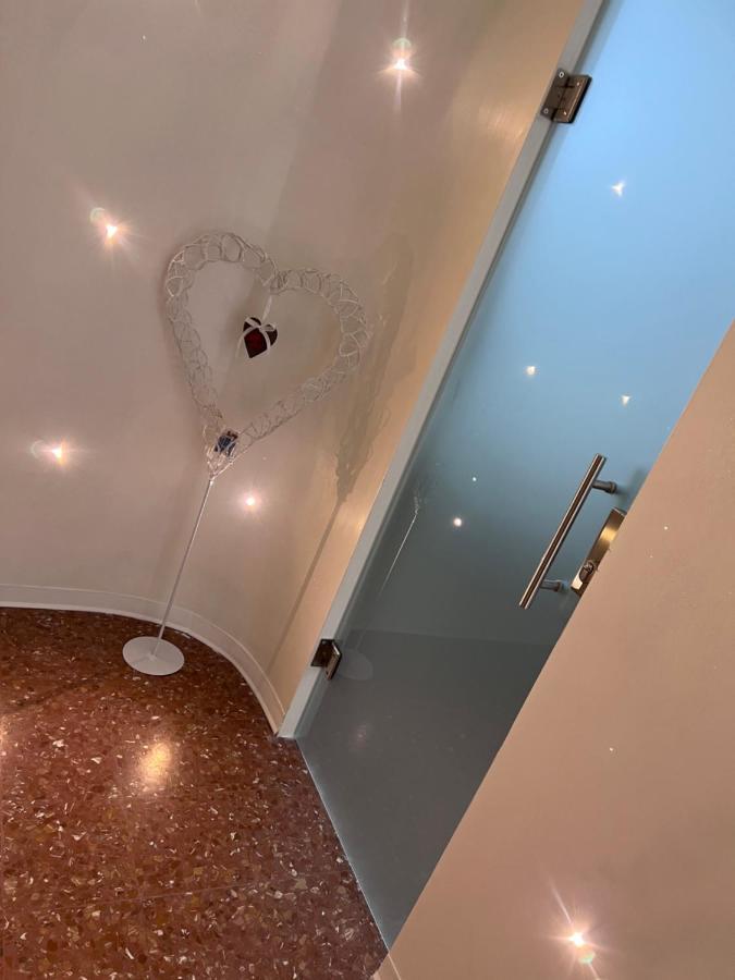 Casa Riri Bed and Breakfast San Benedetto del Tronto Exteriör bild