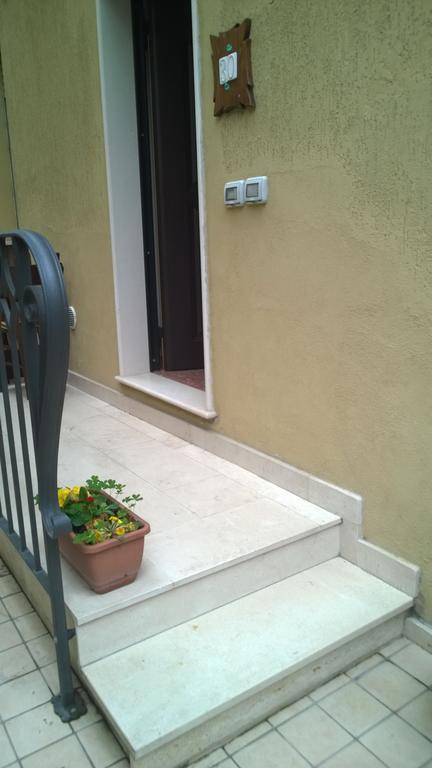 Casa Riri Bed and Breakfast San Benedetto del Tronto Exteriör bild
